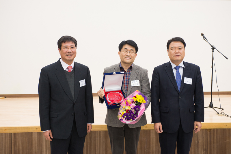 우선희(농학80)동문 세계메밀학회장
