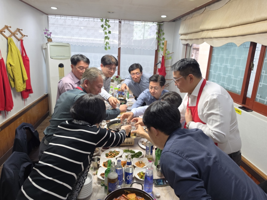  한국농어촌공사 재직동문회 임원진과의 상견례를 개최하고 상호 교류 및 협력 강화
