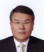 성낙술(농학71)동문 금산국제인삼약초연구센타 소장