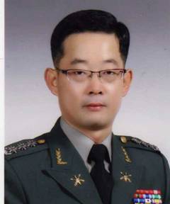 장석우(농공81)동문 포병여단장 부임